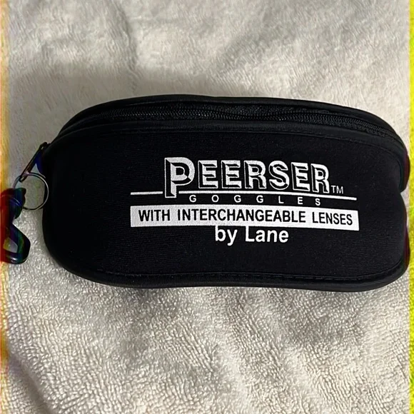 Peerser Foam Insulated Googles, sets of Interchangeable Lenses, Black Nylon Case - Picture 2 of 14
